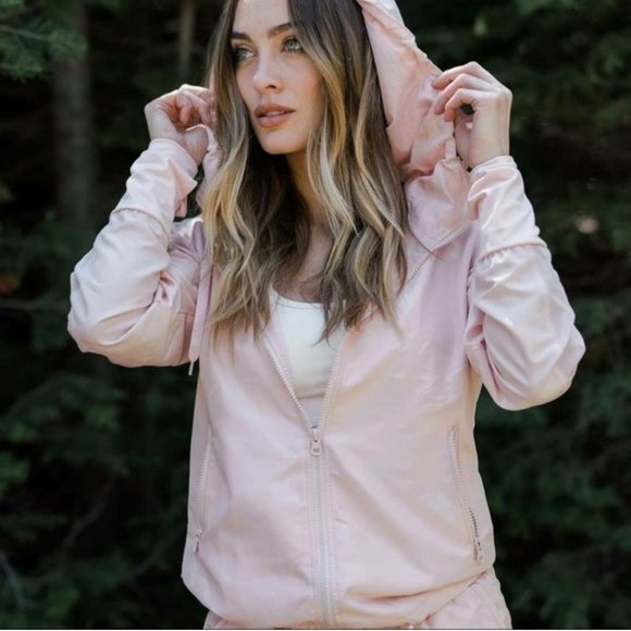 ZYIA Jackets & Blazers - Zyia Active Blush Bomber Jacket XS